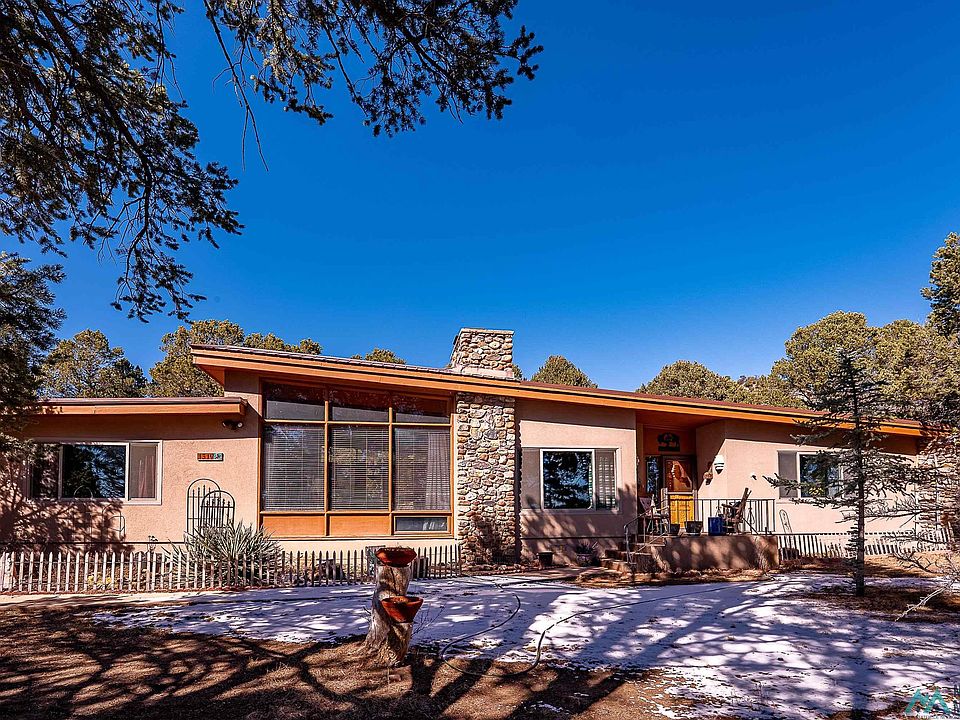 1st image of 1319 Park Hill St