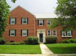 6617 10th St, Alexandria, VA 22307