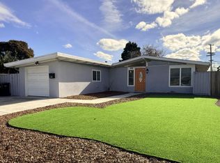 696 Lakehaven Dr, Sunnyvale, CA