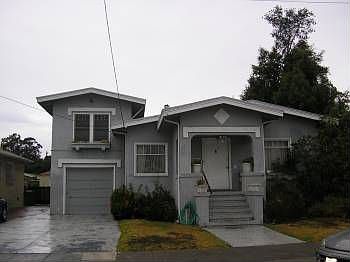 1st image of 3153 61st Ave