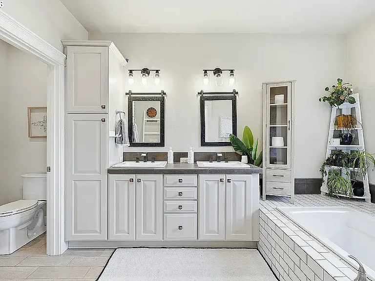 11380 SW Barber St — Photo 22