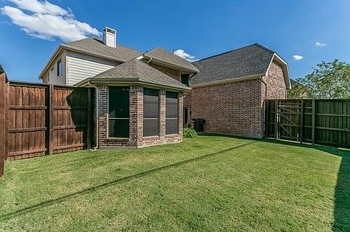 2nd image of 3941 Freshwater Dr