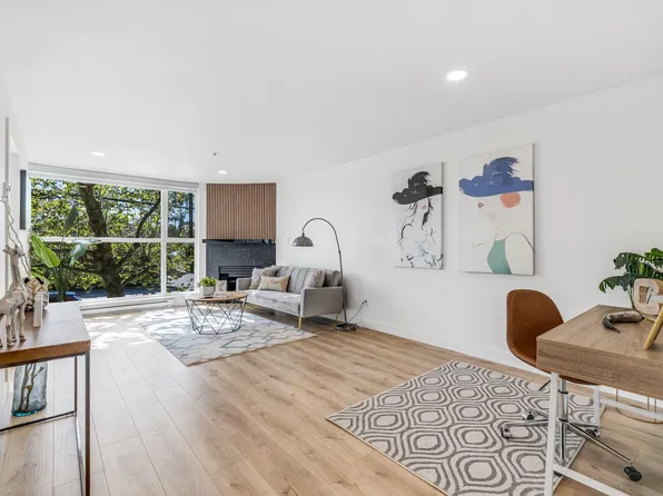 7700 Gilbert Rd #105, Richmond, BC V7C 3W2