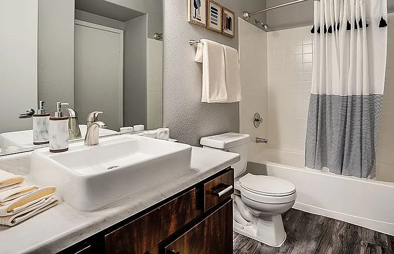 Bloom Apartment Homes — Photo 20