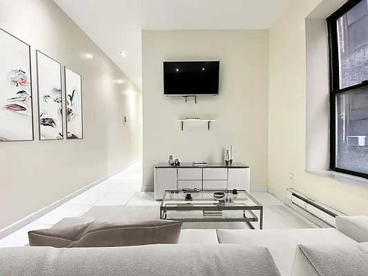 Rented by Voro NYC | media 22