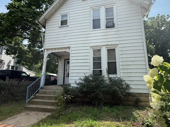 33 Taylor St, Bridgeton, NJ 08302
