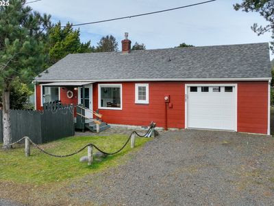 33187 Sea Ridge Ln, Warrenton, OR, 97146