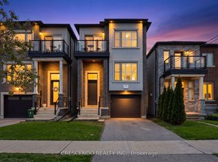455 Rimilton Ave, Toronto, ON M8W2G7