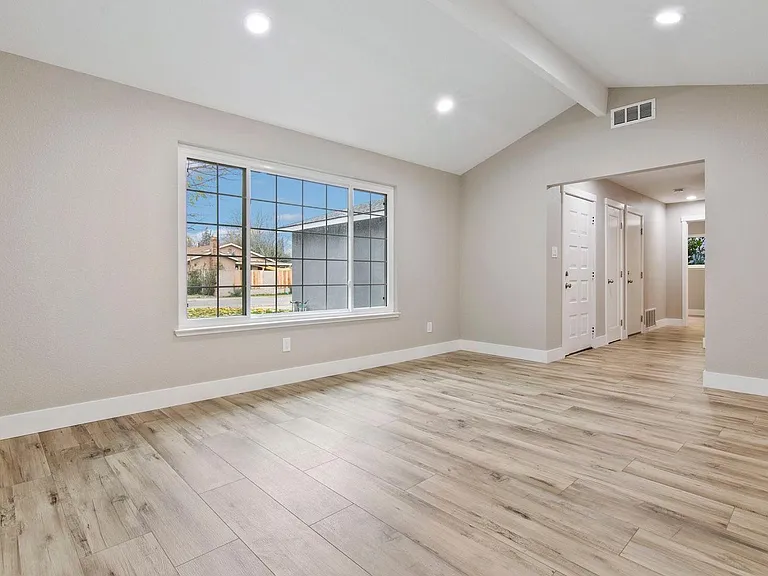 8737 Grayling Way — Photo 5