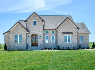 5871 Lakeview Rd, Springfield, TN 37172