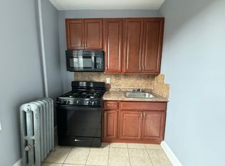 662 Avenue A #5E, Bayonne, NJ 07002