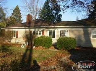 8130 Woodside Dr, Shively, MI 48348