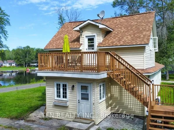 1502 Canning Rd #3, Gravenhurst, ON P0E 1N0