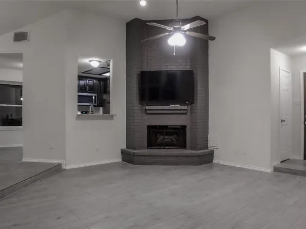 6914 Trail Lake Dr, San Antonio, TX 78244