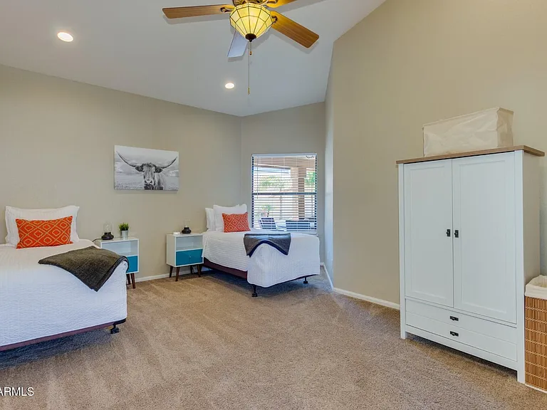 1585 W Honeysuckle Ln — Photo 20