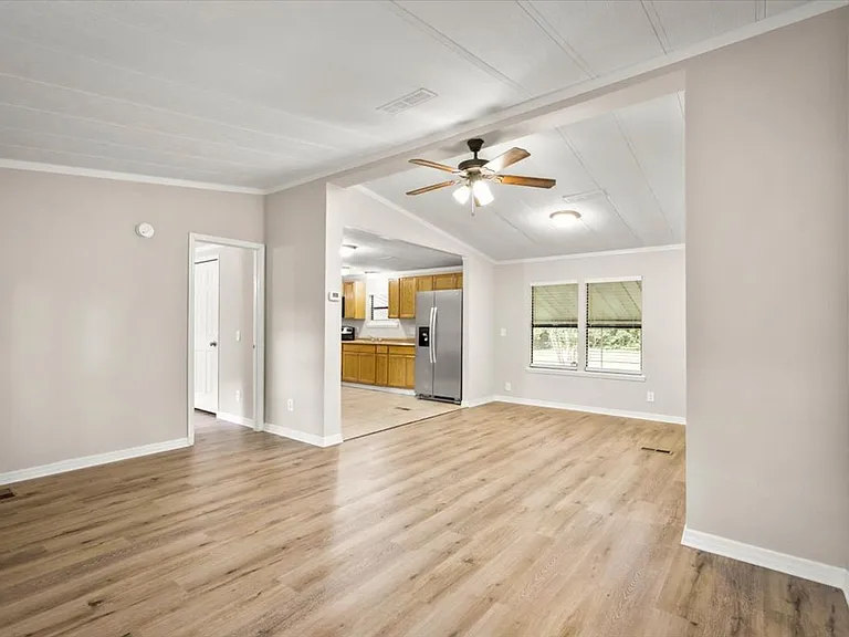 1642 Hammond Blvd — Photo 6