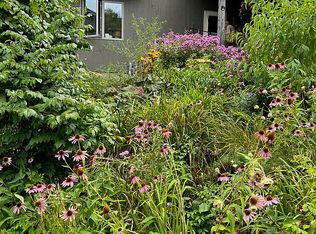 17 Linden Rd #A, Hartland, VT 05048