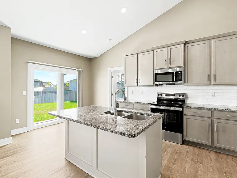 1030 Long Path St — Photo 9
