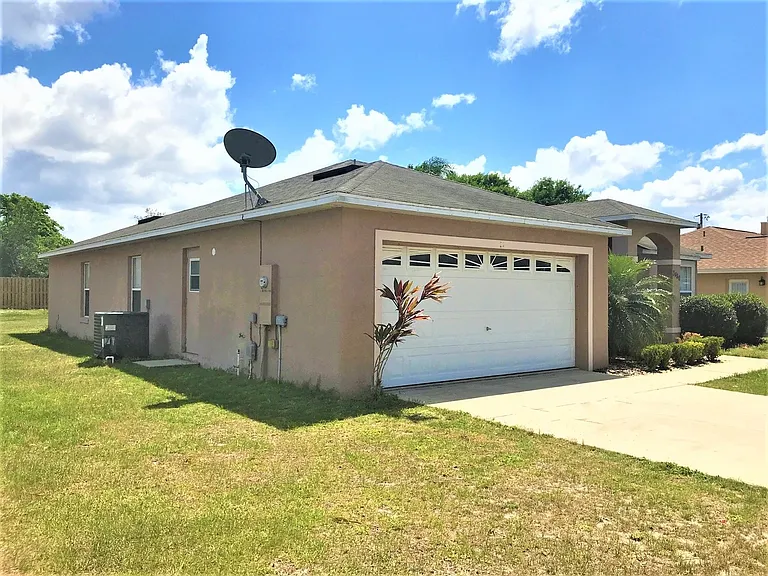 3480 Hawkin Dr — Photo 28