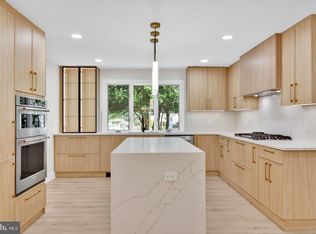 1105 Heartwood Dr, Cherry Hill, NJ 08003