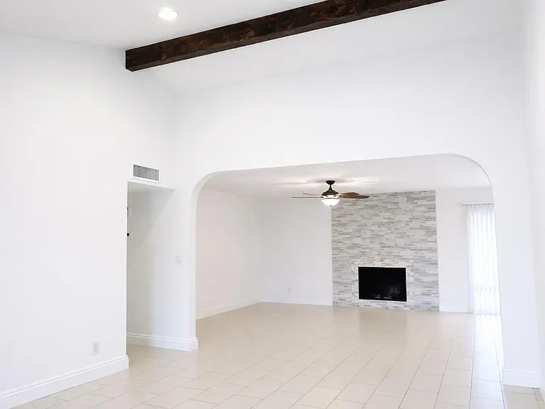 8832 E Lupine Ave — Photo 3