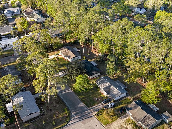 3rd image of 4216 NW 22nd Terrace