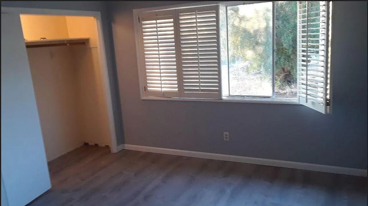 4 bed, 2008 sqft, $3,490 — Photo 4