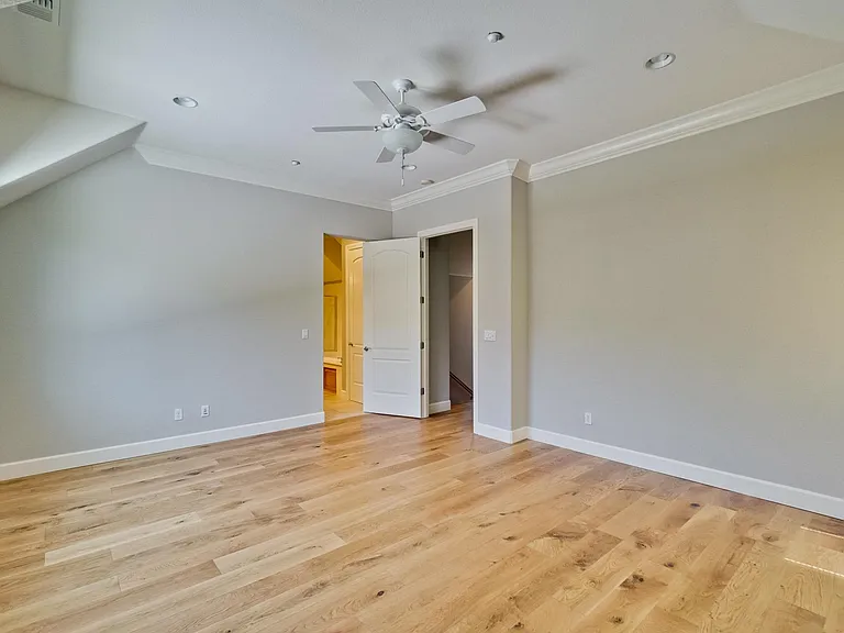 4220 Wilkie Way — Photo 8
