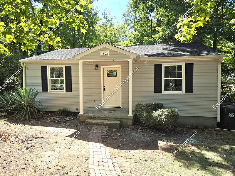 1398 McClelland Ave