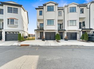 15 Harbor Front Ter #D, Elizabethport, NJ 07206