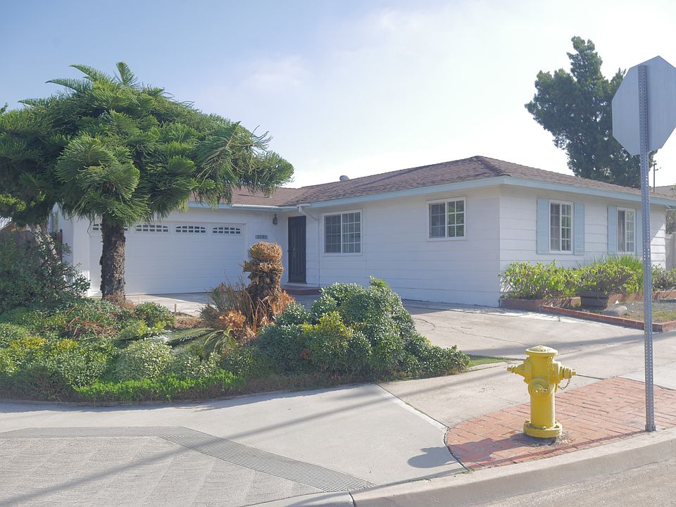 Corner Lot