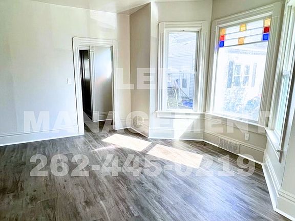 3rd image of 4909 14th Ave