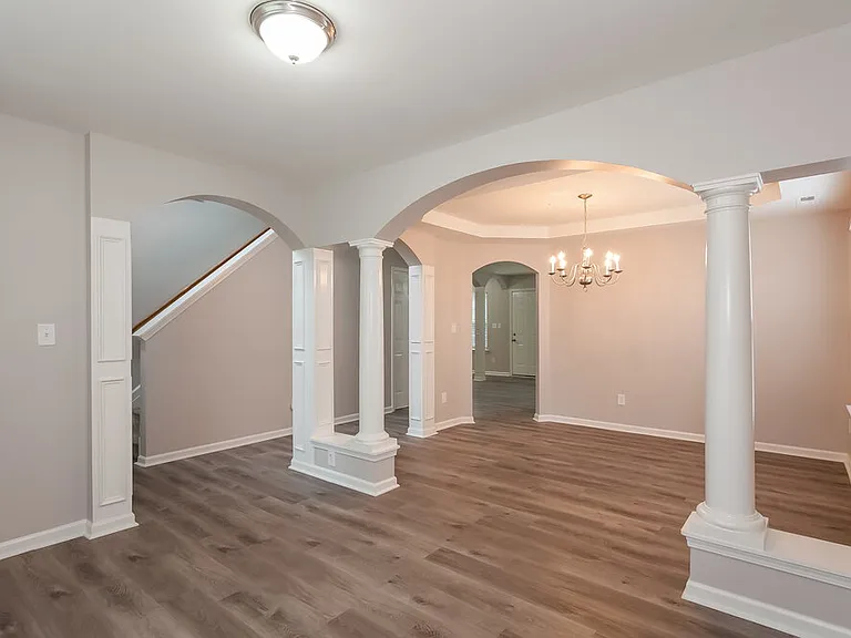 1119 Homestead Glen Blvd — Photo 9