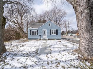 218 Belmont Rd, Rochester, NY 14612