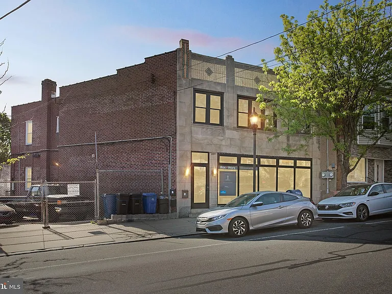 5150 Ridge Ave #2 — Photo 1