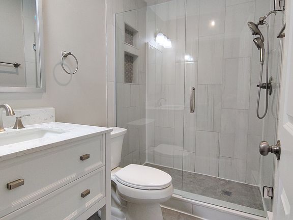 3rd image of 1770 E Woodward Heights Blvd #11510103