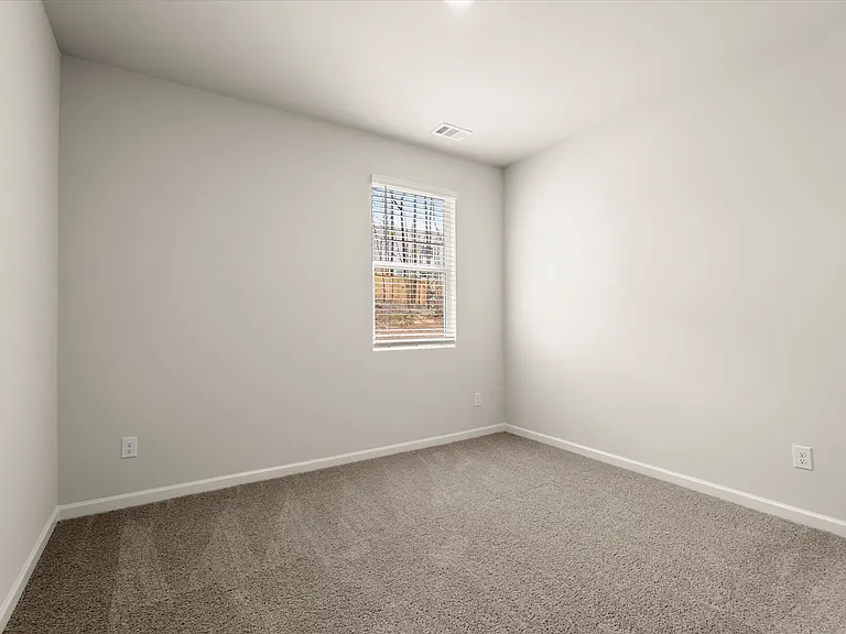 365 Belmont Dr — Photo 15