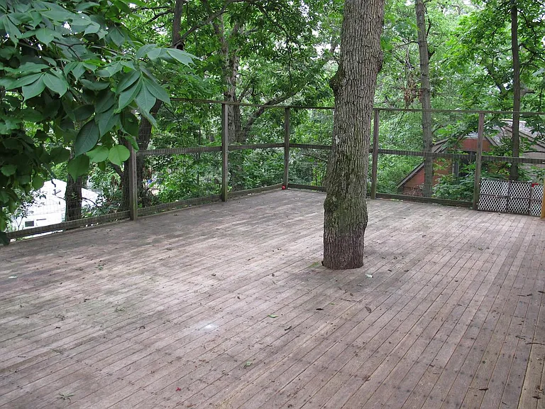 30' x 30' Deck