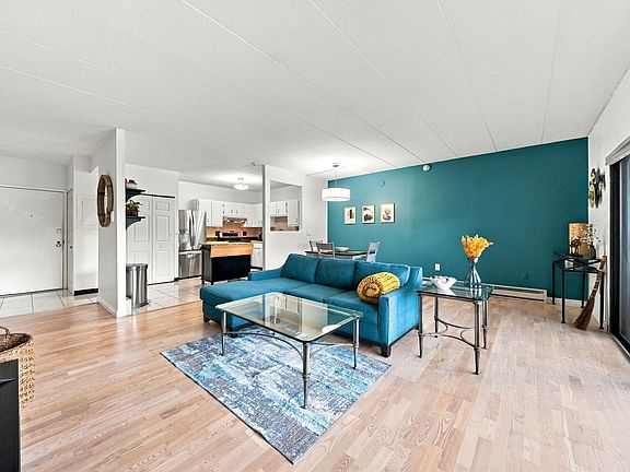 3rd image of 235 Winthrop St APT 1102