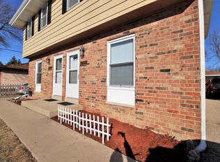 4827 42nd Ave, Kenosha, WI 53144