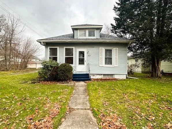 423 Montrose St, La Porte, IN 46350