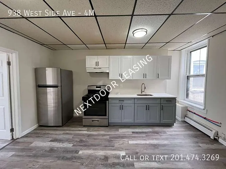938 W Side Ave #4M — Photo 1