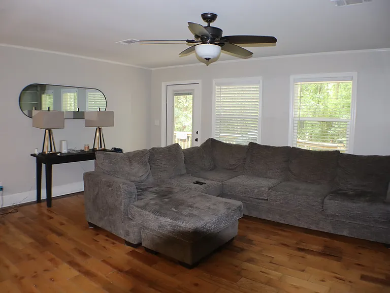 11552 Clear Creek Dr — Photo 3