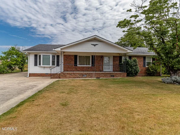 135 Dale Road, Mount Olive, NC 28365