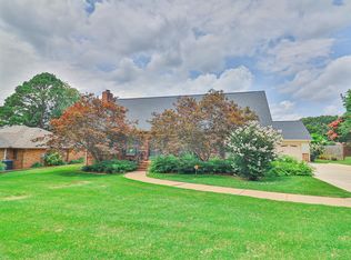1509 Hillcrest Dr, Jonesboro, AR 72401