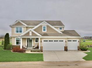 4125 Royal View Dr, Deforest, WI 53532