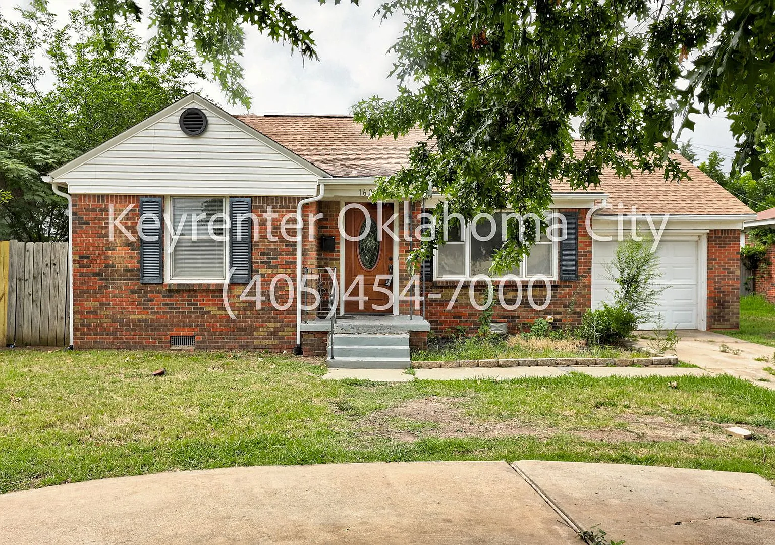 Move-In Special *1/2 Your First Month's Rent* Wonderful 3BD/2BD Home minutes away from Quail Spri... — Photo 4