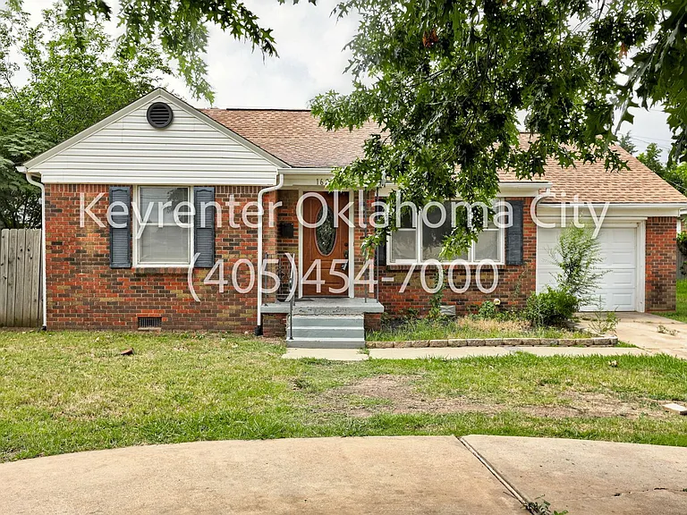 1622 W Britton Rd — Photo 4