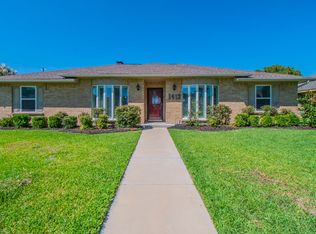 1412 Huntington Dr, Richardson, TX 75080