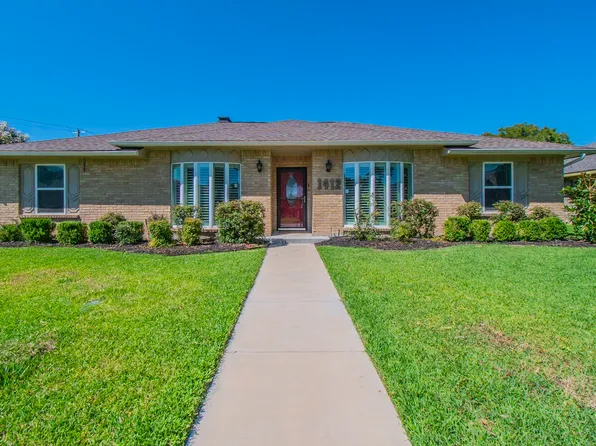 1412 Huntington Dr, Richardson, TX 75080